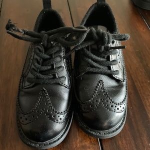 Black formal toddler shoes